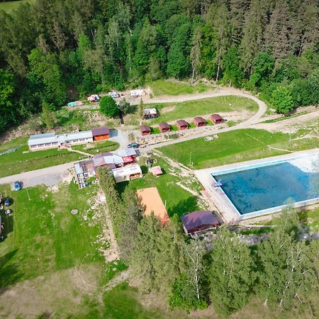 Karavan 3 V Arealu Koupaliste Bystre V Orlickych Horach المظهر الخارجي الصورة